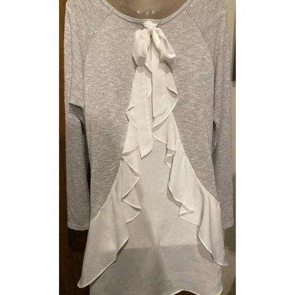 C Label Apparel Womens Sweater Sz L Gray Long sleeve Attached Blouse - Picture 2 of 4